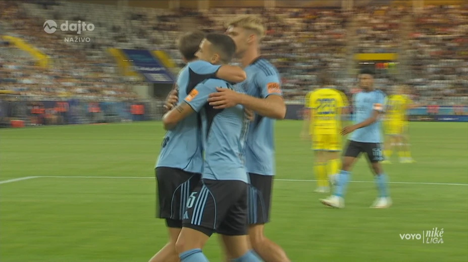 VIDEO: Slovan prvýkrát v sezóne inkasoval, no mrzeť ho to nemuselo. V Košiciach si udržal stopercentnú bilanciu