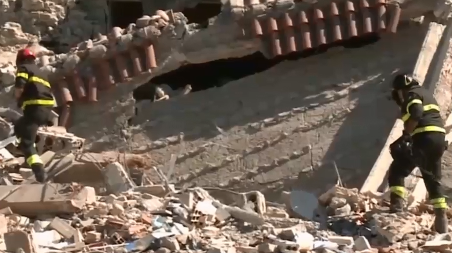 Talianske úrady upravili bilanciu obetí. Môže však byť horšia než z L'Aquily