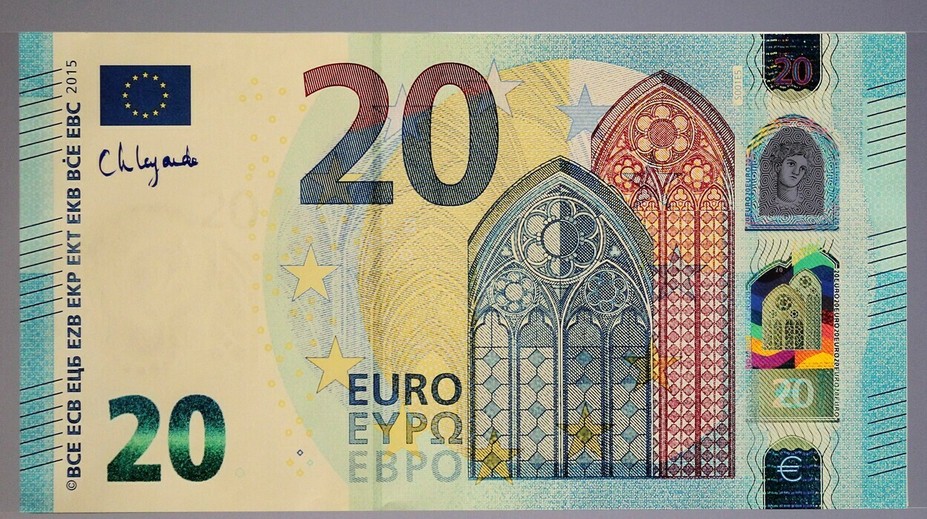 Eurobankovky prešli drobnou zmenou. Na prvý pohľad si to všimne málokto