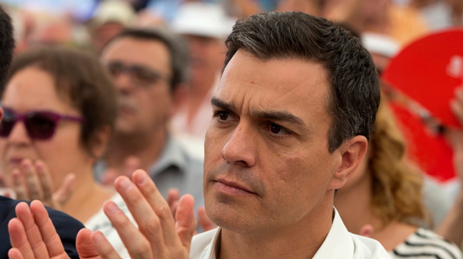 Líder španielskych socialistov Sánchez rezignoval