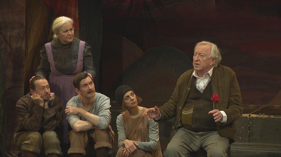 Rumburak, MASH aj divadelné dosky plné nezabudnuteľných rolí. Jiří Lábus baví divákov už desaťročia