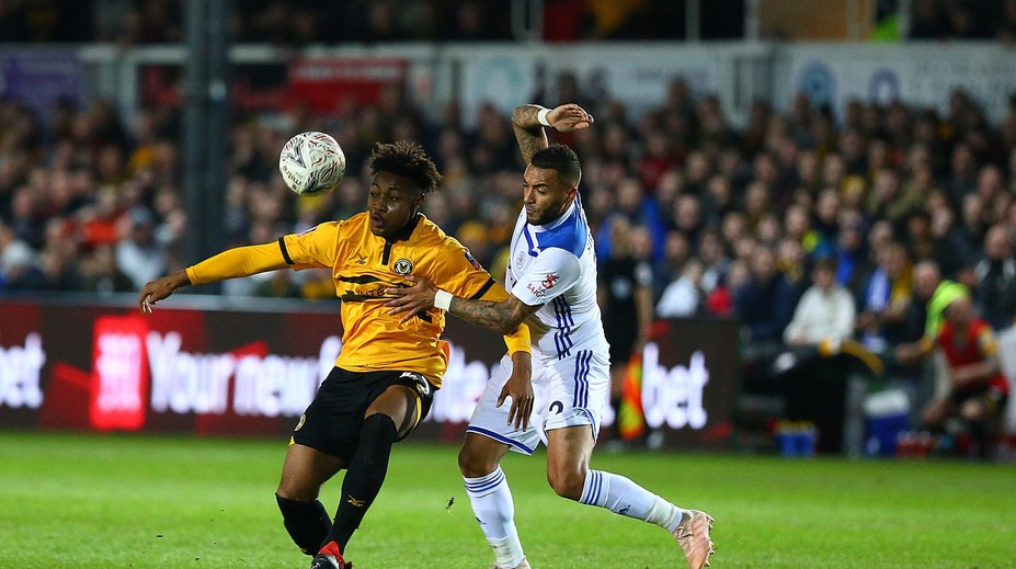 Rasové urážky na adresu hráča ho môžu vyjsť draho. Fanúšik sa postaví pred súd tesne pred Vianocami