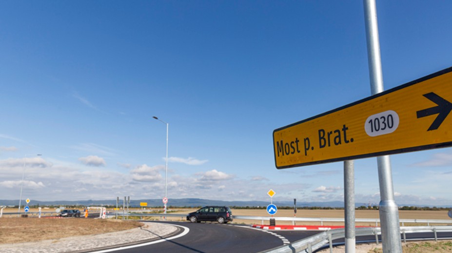 Nekonečný príbeh. Niektoré úseky obchvatu Bratislavy opäť neotvoria tak, ako sľubovali