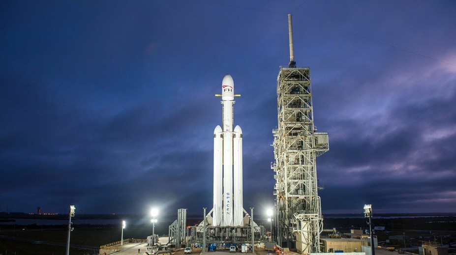Hodina pravdy pre Muska. Najsilnejšia raketa súčasnosti štartuje už v utorok večer