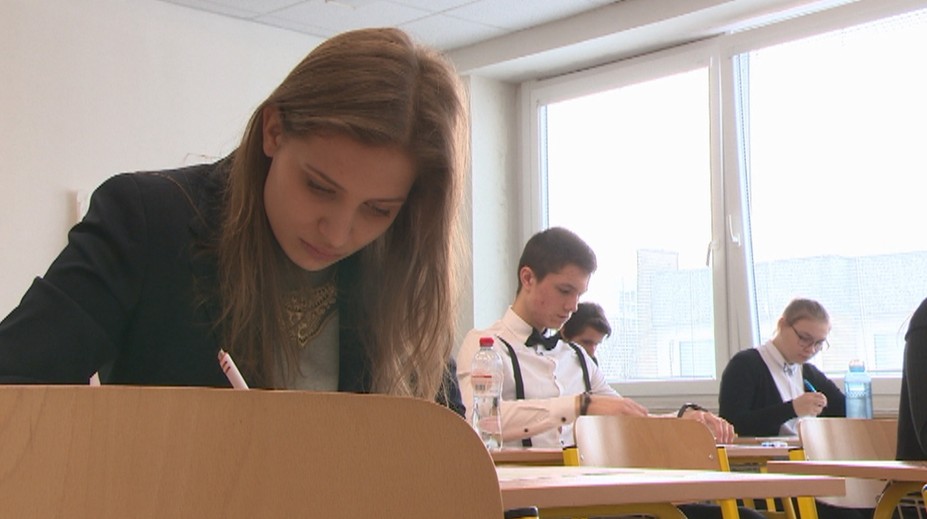 Zavádzajúce odpovede a chytáky. Študenti a učitelia sa sťažujú na úlohy v maturitných testoch