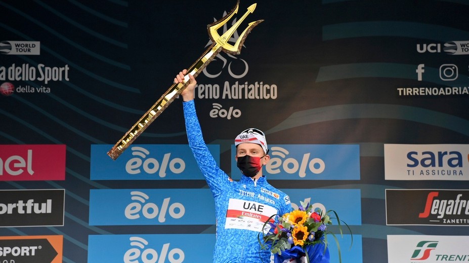 Pogačar celkovým víťazom Tirrena, časovku ovládol Wout van Aert