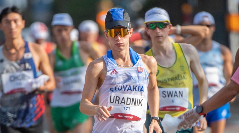 Chôdzu na 20 km ovládol Talian Stano. Slovák Úradník hlboko v poli porazených