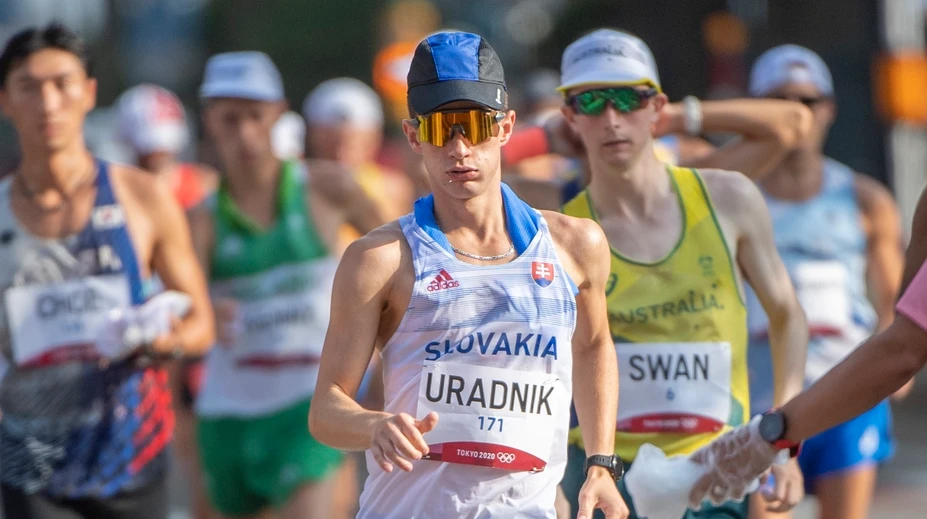 Chôdzu na 20 km ovládol Talian Stano. Slovák Úradník hlboko v poli porazených
