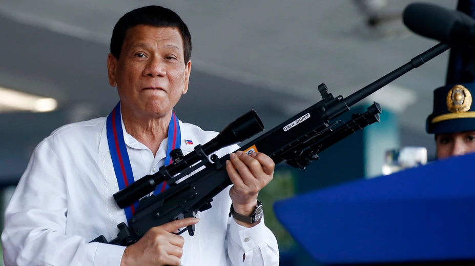 Filipínska polícia na základe zatykača ICC zadržala bývalého prezidenta Rodriga Duterteho