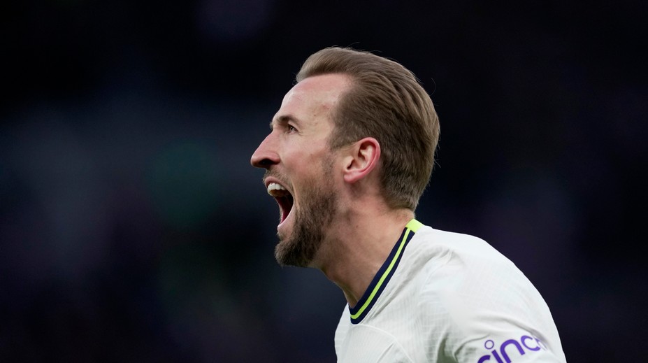 Premier League: Harry Kane utvoril rekord a pomohol Arsenalu. Navas s víťaznou premiérou