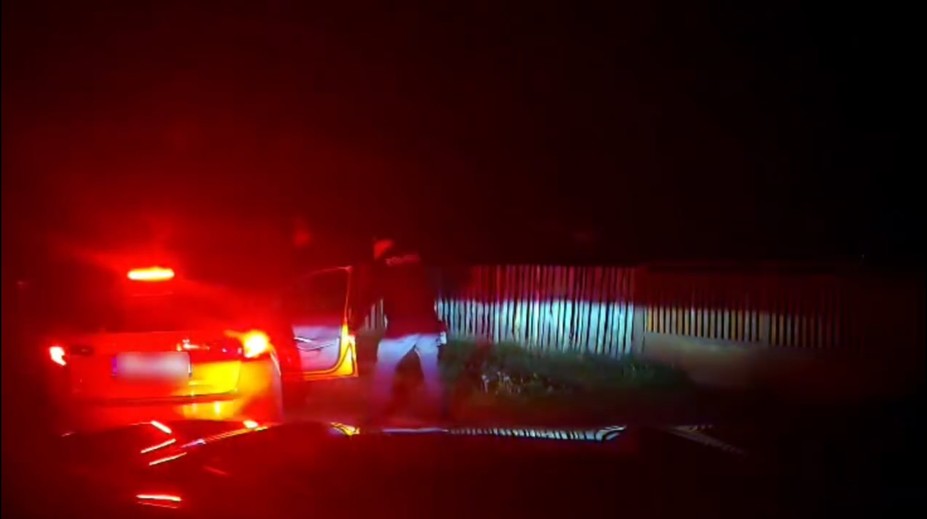 Východniar so zákazom šoférovania do roku 2109 skončil v piatok v CPZ-ke. Hádajte, čo urobil v nedeľu, hneď ako ho pustili