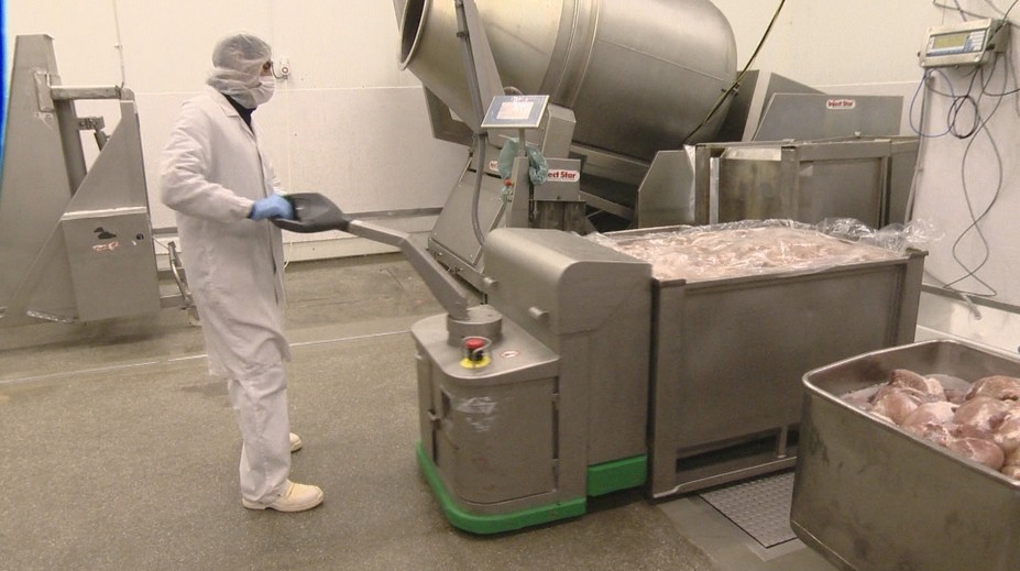 Začali narastať podvody pri prebaľovaní hydinového mäsa