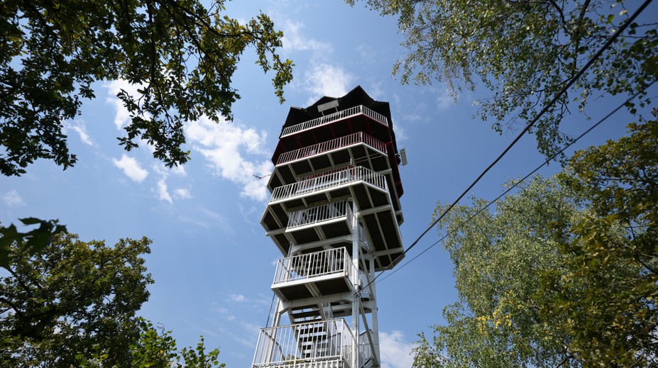 Nová turistická atrakcia na Slovensku. Postavia 30-metrovú rozhľadňu za 725-tisíc eur