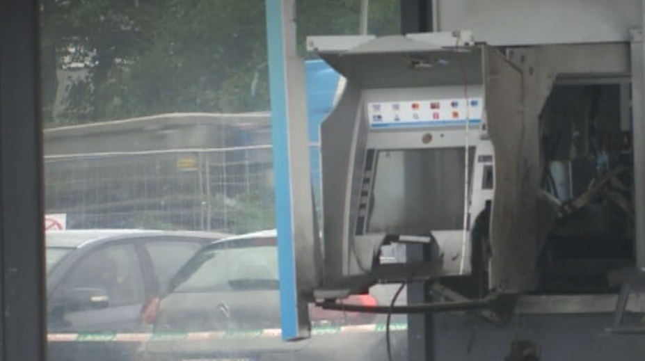 Výbuchy bankomatov po celom Slovensku: Zlodeji používajú „plynovú metódu“