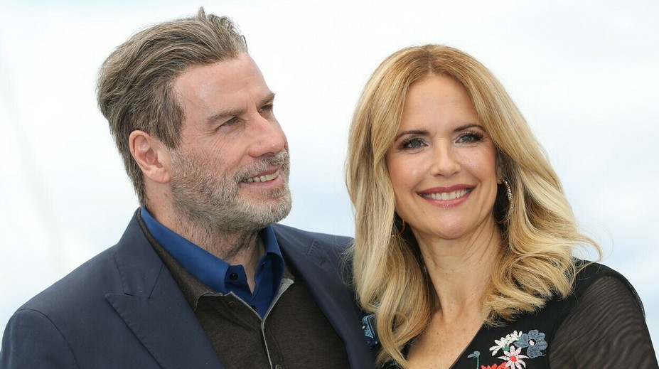 Video, ktoré trhá srdce: John Travolta tancuje s dcérou pre zosnulú manželku