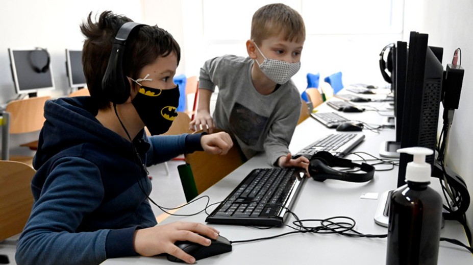 Rezortu školstva opäť potvrdili vysokú pokutu pre projekt Infovek 2