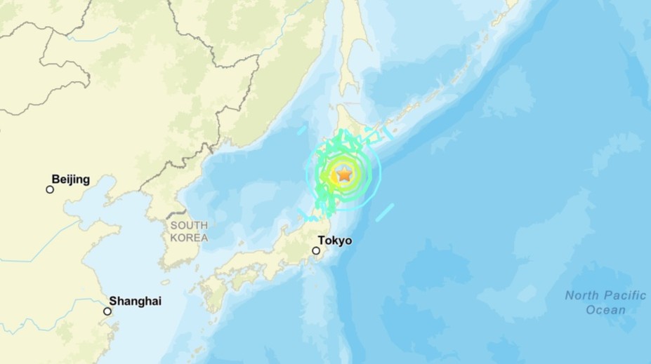 Desaťtisíce ľudí utekali v panike zo svojich domovov: Sever Japonska zasiahlo silné zemetrasenie