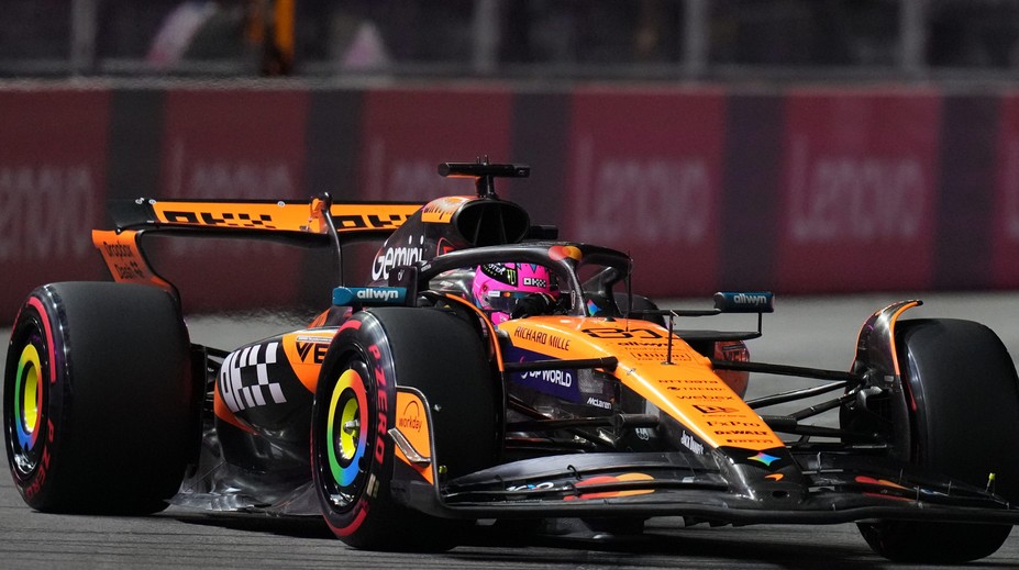 VIDEO: Úvod v Katare pre McLaren. Piastri nedal v šprinte konkurencii šancu