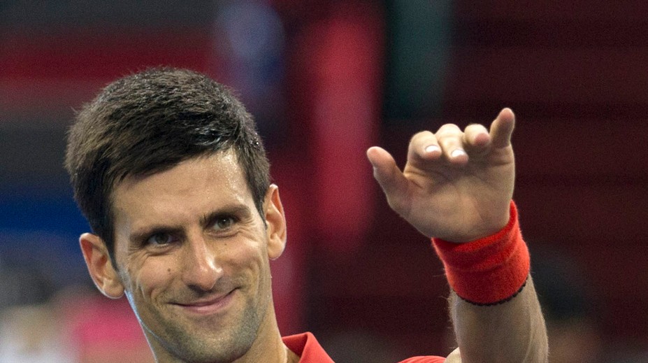AO: Djokovič po päťsetovej bitke postúpil do štvrťfinále