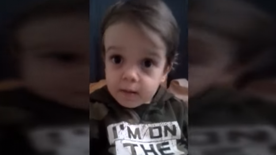 Pamätáte si Jakubka, ktorý recitoval Mor ho!? Teraz vzdal hold Štefánikovi