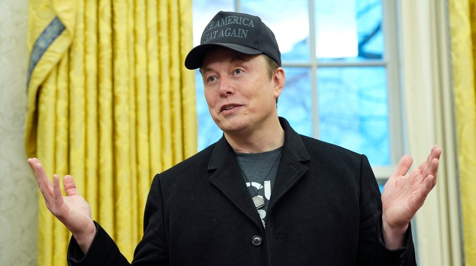 Elon Musk vraj nesúhlasí s clami Donalda Trumpa. Môžu negatívne ovplyvniť predaje Tesly