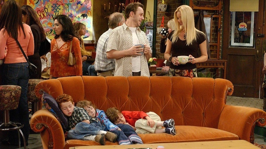 Phoebe z Priateľov ukázala syna. Páni, to je ale fešák