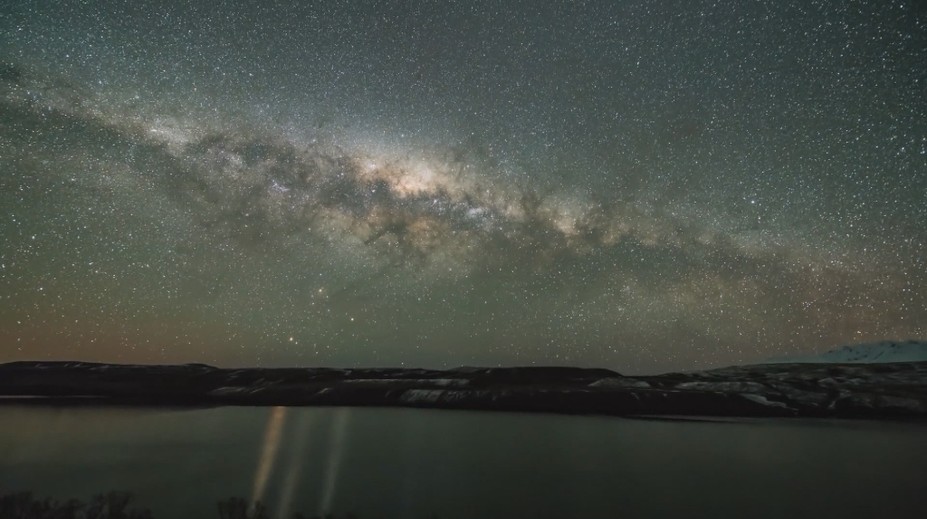 Senzačný objav: Mliečna dráha nie je plochým diskom, ako sa doteraz myslelo
