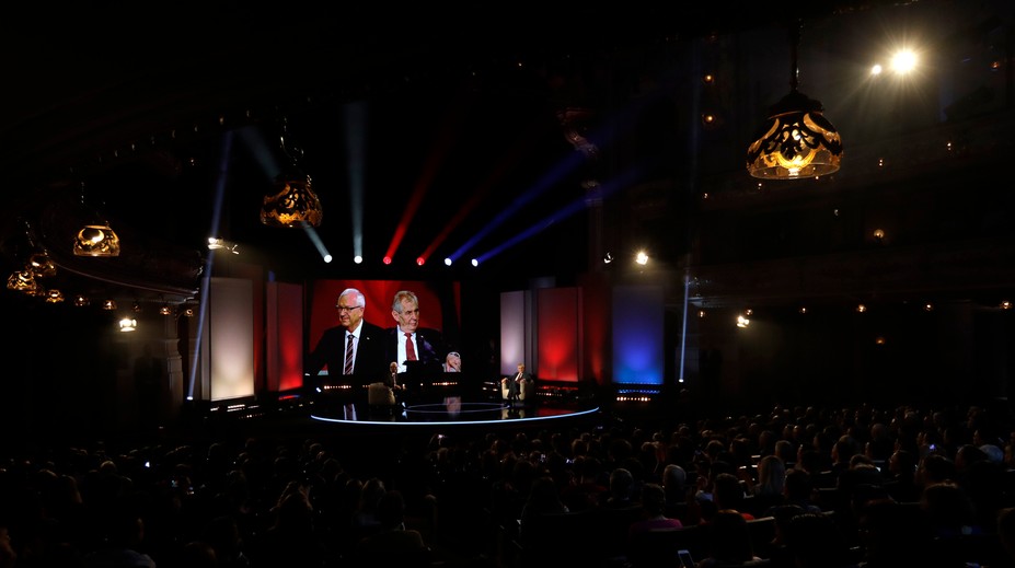 Zeman v tom má jasno: Vo februári vymenujem Babiša za premiéra