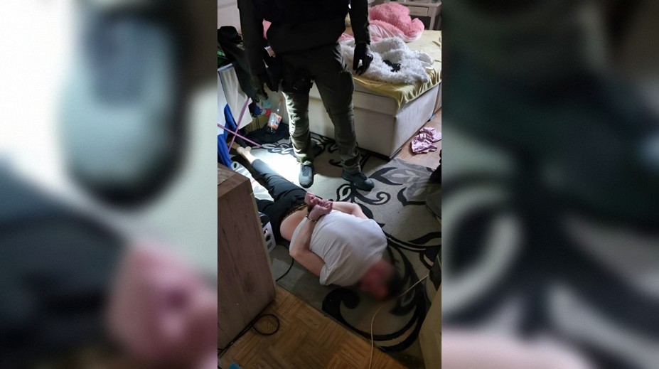 Týždne bol na úteku. Polícia dolapila väzňa z Hurbanova