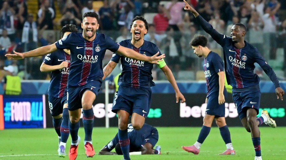 Dráma dospela až do penált, jeho súper štyri zahodil. Paríž ovládol súboj o najlepší tím planéty