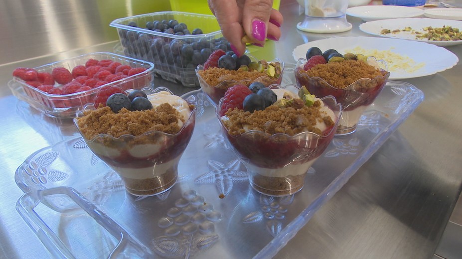 V komnatách vynoveného kaštieľa v Modrom Kameni to už rozvoniava. Predstavili nám tamojšiu špecialitu