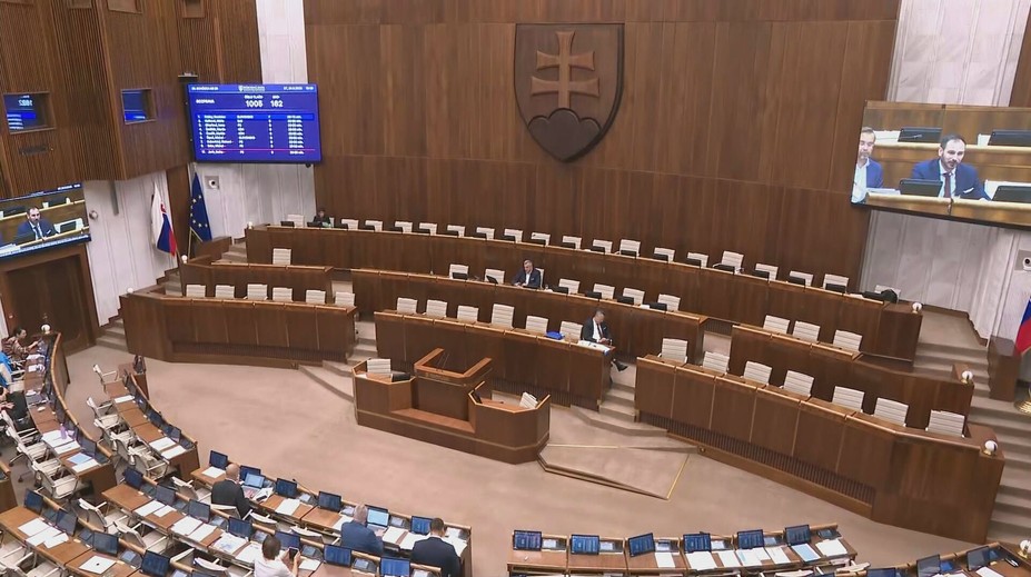 Návrh zrušenia Úradu na ochranu oznamovateľov je v druhom čítaní