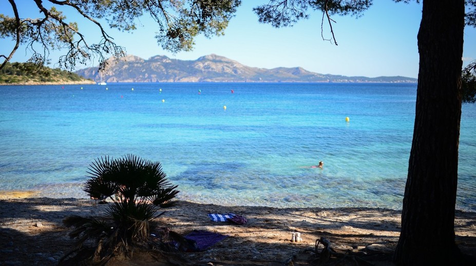 Chystáte sa na dovolenku do Španielska? Pre nové pravidlá a regulácie môžete mať problém zohnať ubytovanie