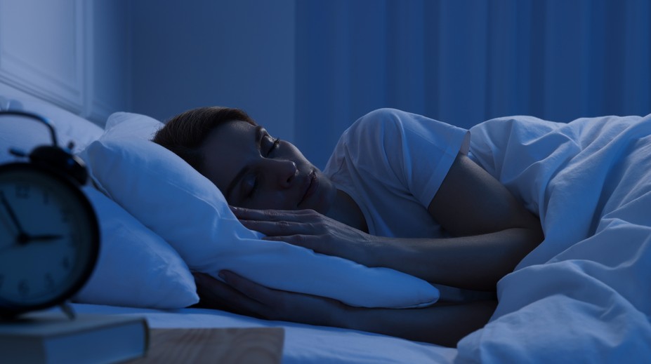 Ponocovanie škodí telu aj mysli: Lekár varuje pred zdravotnými rizikami neskorého zaspávania