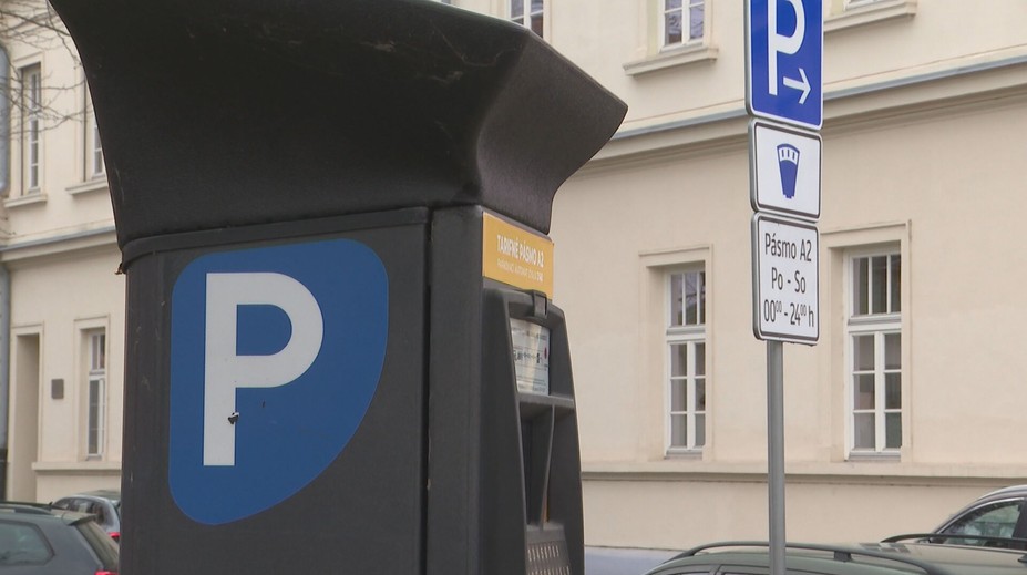 Zmena v parkovaní v centre krajského mesta. Cena parkovného sa po rokoch zvýši