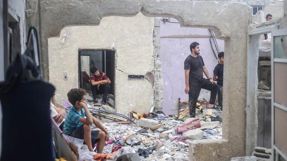 Z masového hrobu na juhu Pásma Gazy exhumovali ďalších 73 tiel