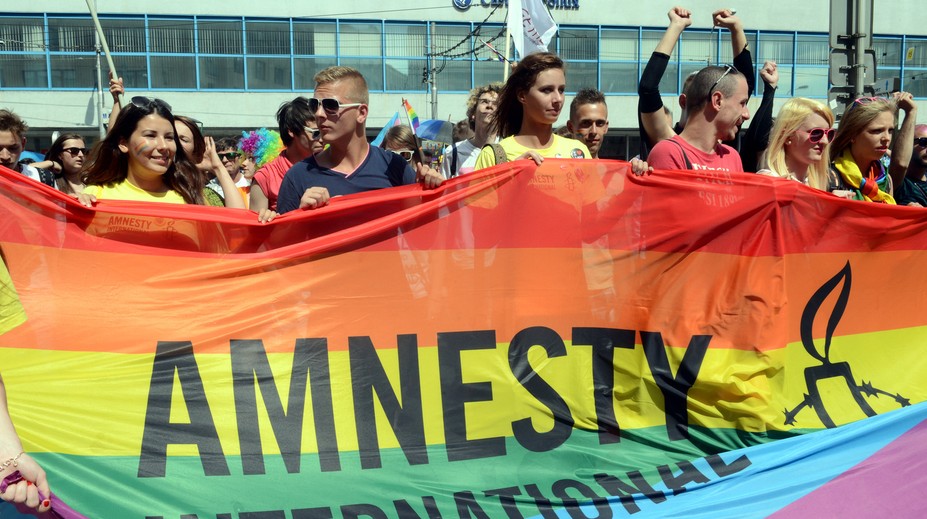 Smrť ukameňovaním. Ázijská krajina takto bude trestať sex rovnakých pohlaví či cudzoložstvo