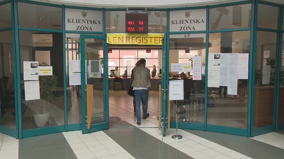 Pre pandémiu sa odložený termín platenia daní posúvať nebude. Máte posledné dni na zaplatenie