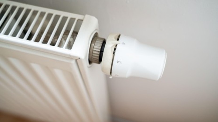 Robíte aj vy túto chybu v sprche? Odborník radí, ako znížiť účty za energie