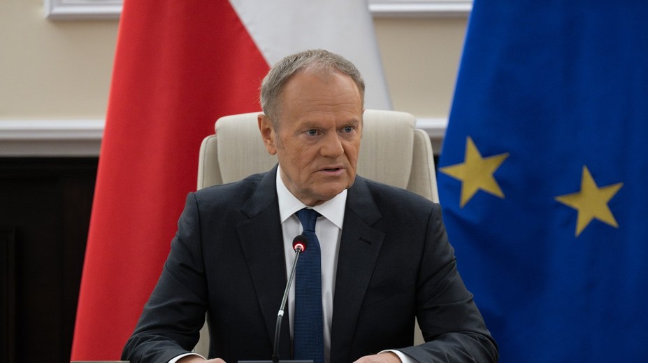 Sladká pasca na západné elity. Tusk si myslí, že kauza Epstein mohla byť operáciou ruskej KGB