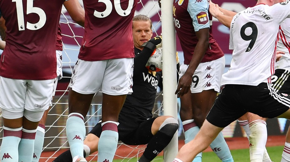 VIDEO: Faux pas v úvode reštartu Premier League. Videorozhodca neuznal jasný gól