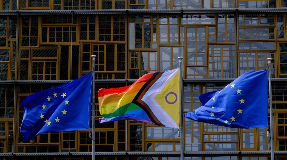 Rozsudok Súdu EÚ platí aj pre Slovensko, reaguje Brusel na kauzu neuznaného manželstva Slovákov