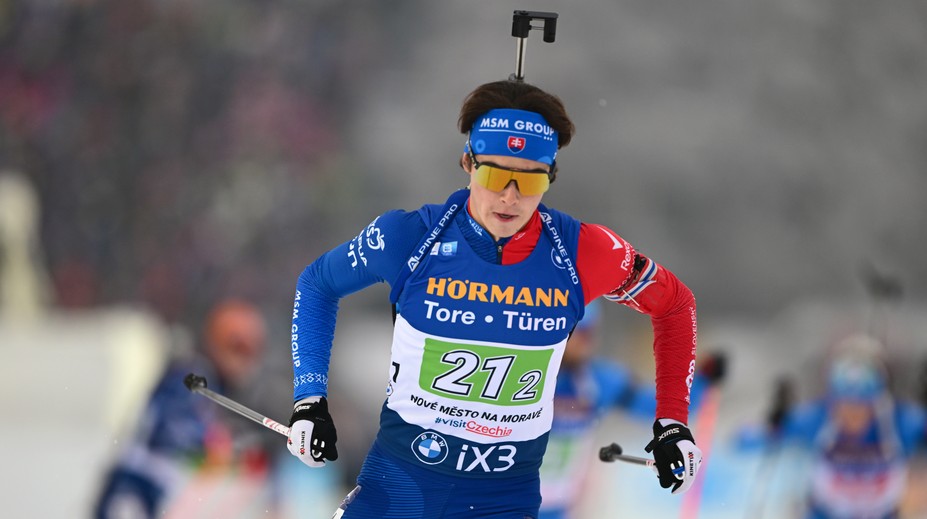 Biatlon: V štafete na ME pekný výkon Slovákov. Do poslednej položky bojovali o elitnú desiatku