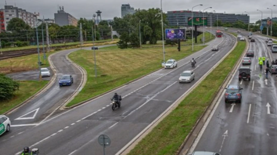 Búrka komplikuje dopravu v Bratislave: Dôležitý úsek je zaplavený, vodiči sa mu majú vyhnúť