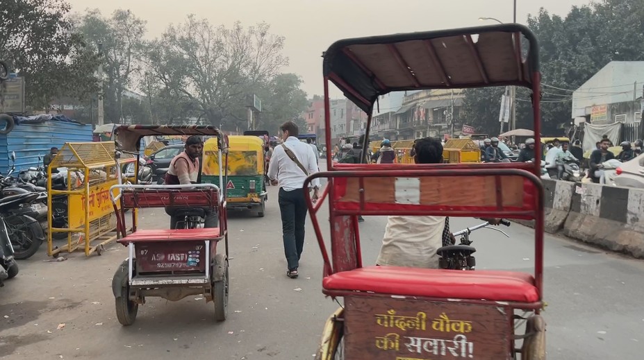Spoločné modlenie aj prekvapivé pohľady domácich: Toto všetko zažil náš redaktor v Indii