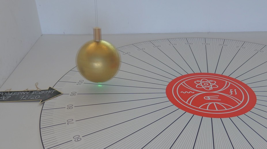 Unikátny vedecký experiment: Kyvadlo odhaľuje pravdu o tvare Zeme. Je jediné na Slovensku