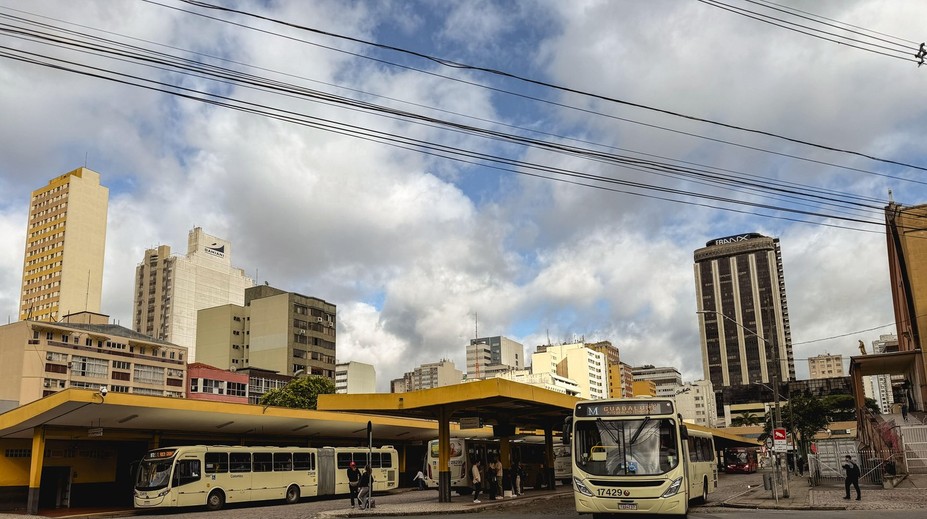 Cestujúci hovoria o pekle. Najdlhšia autobusová trasa trvá takmer šesť dní