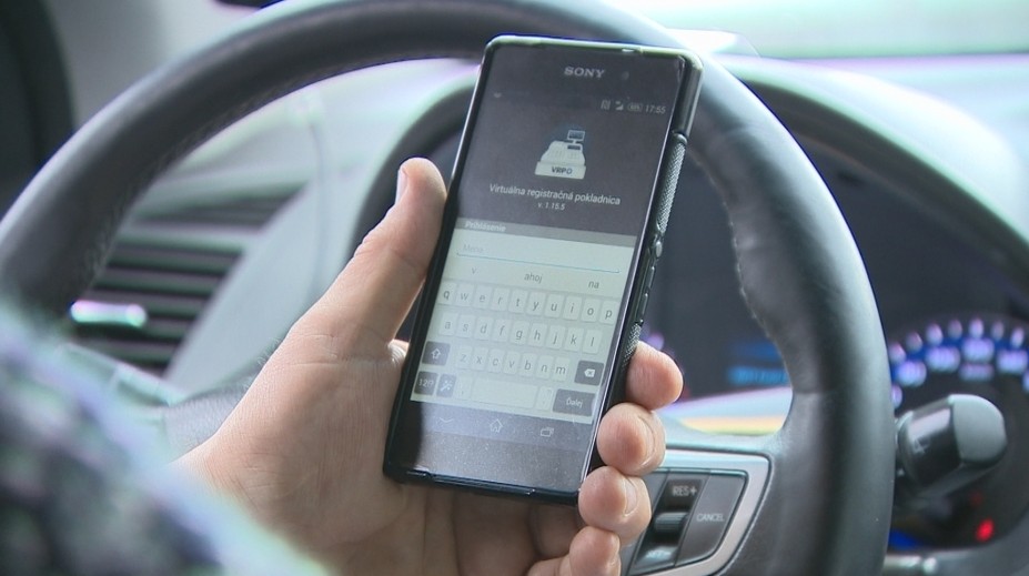 Nedostali ste dnes v taxíku či u kaderníčky bloček? Podnikatelia sú v tom nevinne