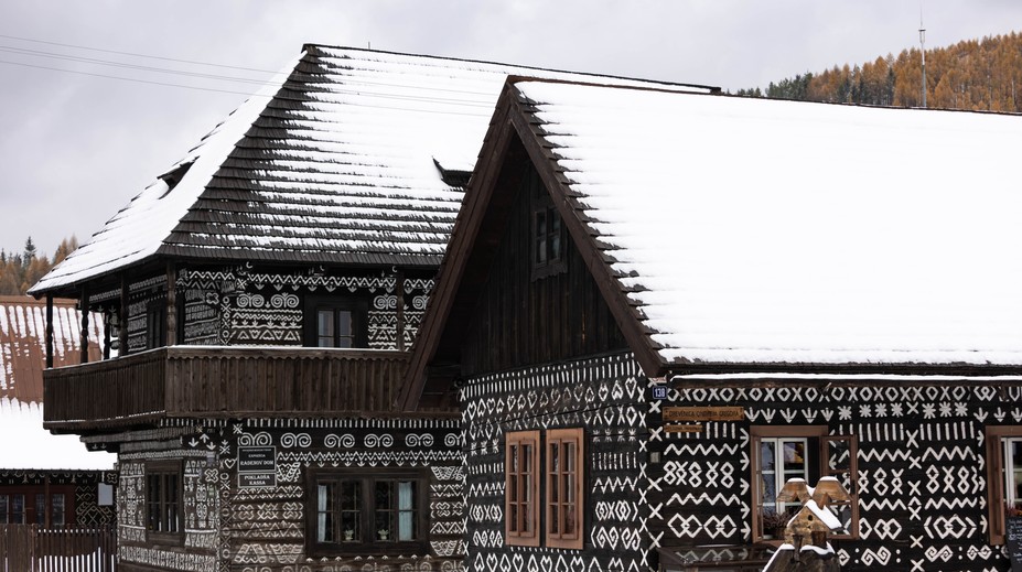 Turnikety v Čičmanoch? Šimkovičová navrhla platiť za vstup, starostka má pre ňu odkaz