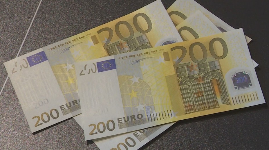 Stačí pár desiatok eur mesačne. Takto deťom nasporíte aj 40-tisíc